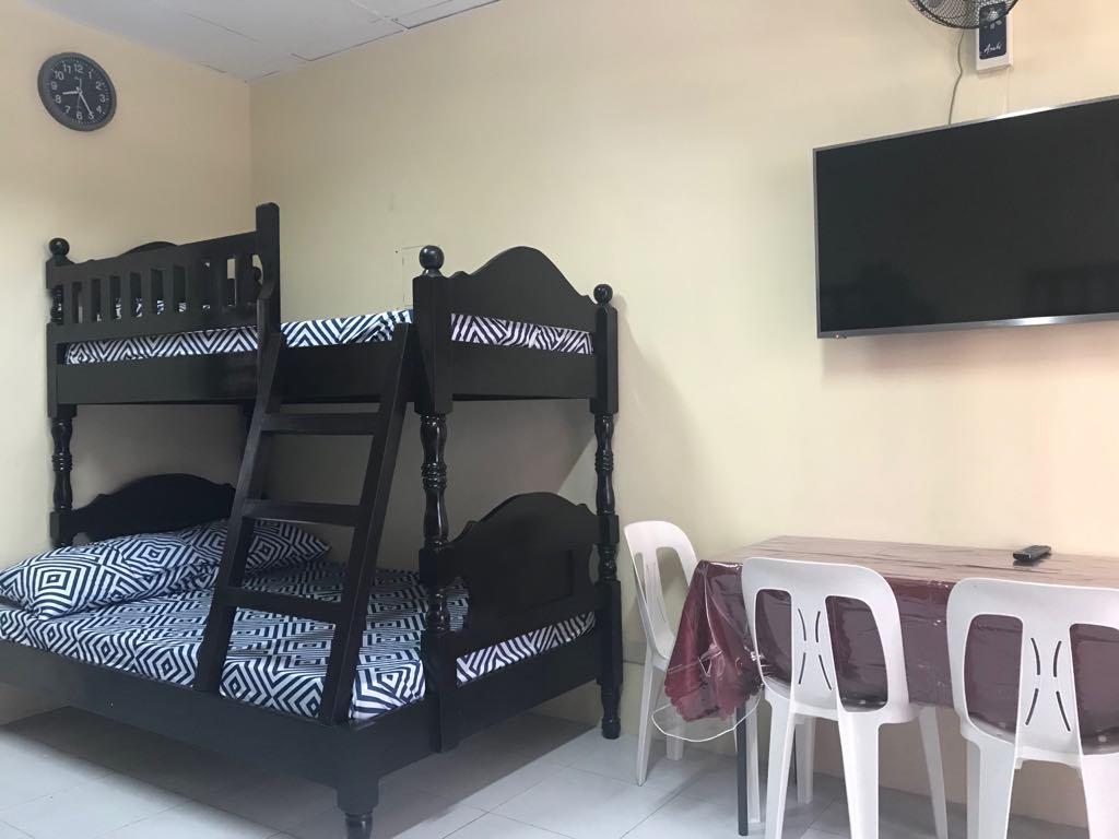 Rv3 Transient House Hotel อังเฮเลส ภายนอก รูปภาพ