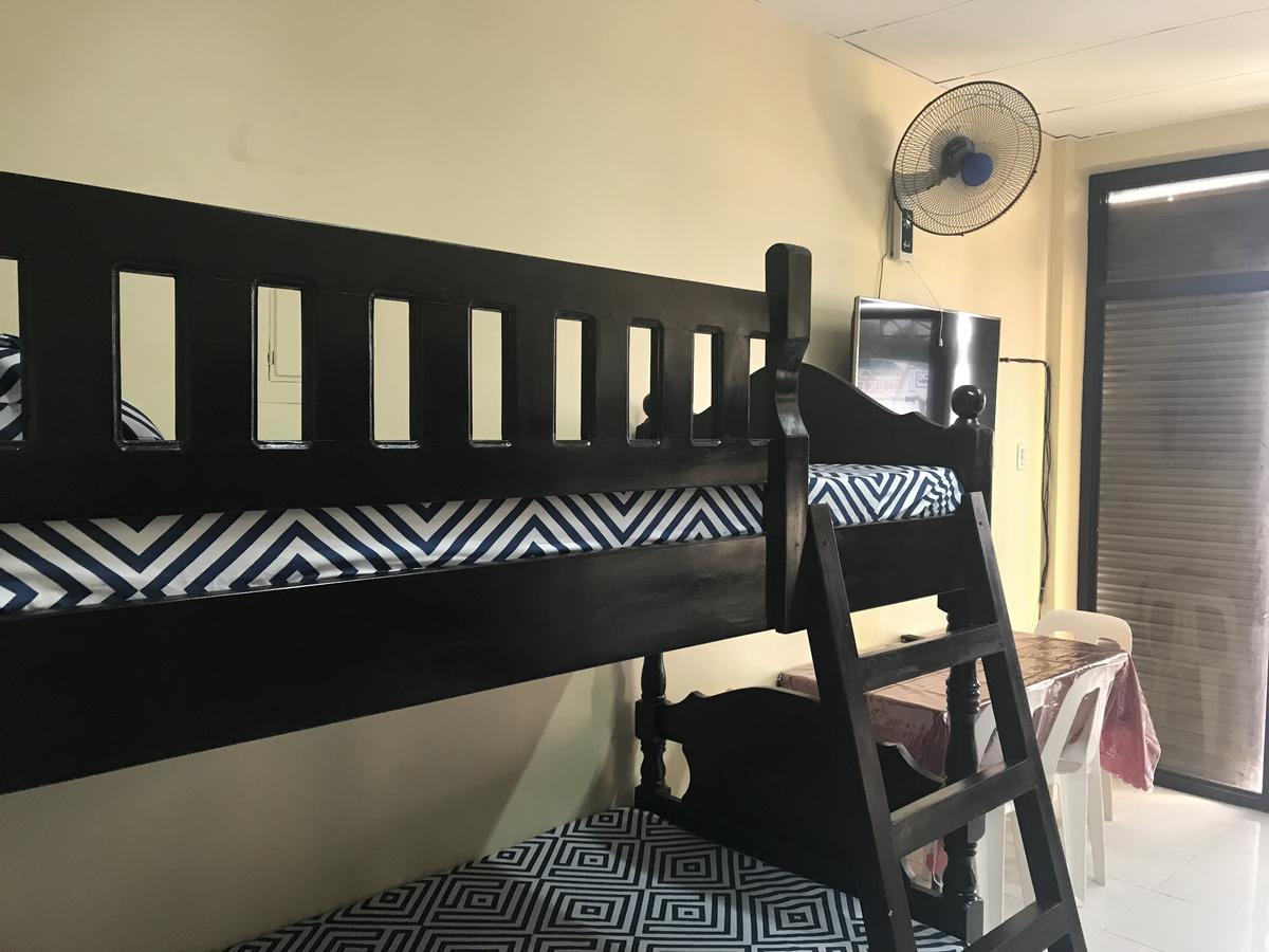 Rv3 Transient House Hotel อังเฮเลส ภายนอก รูปภาพ